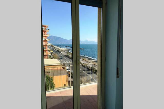 Appartamento Solemare Torre del Greco Luaran gambar